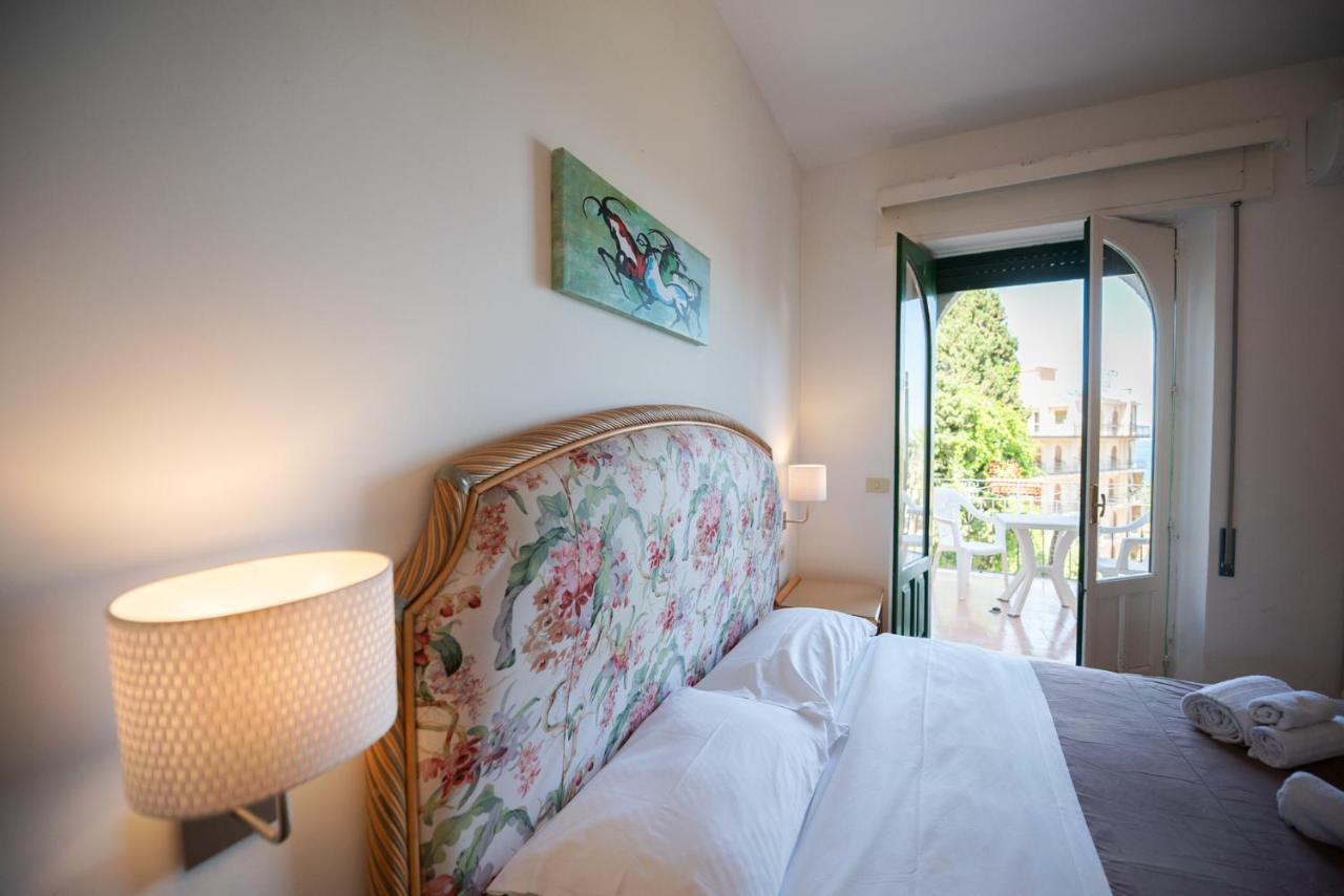 Villa Moschella Taormina Buitenkant foto